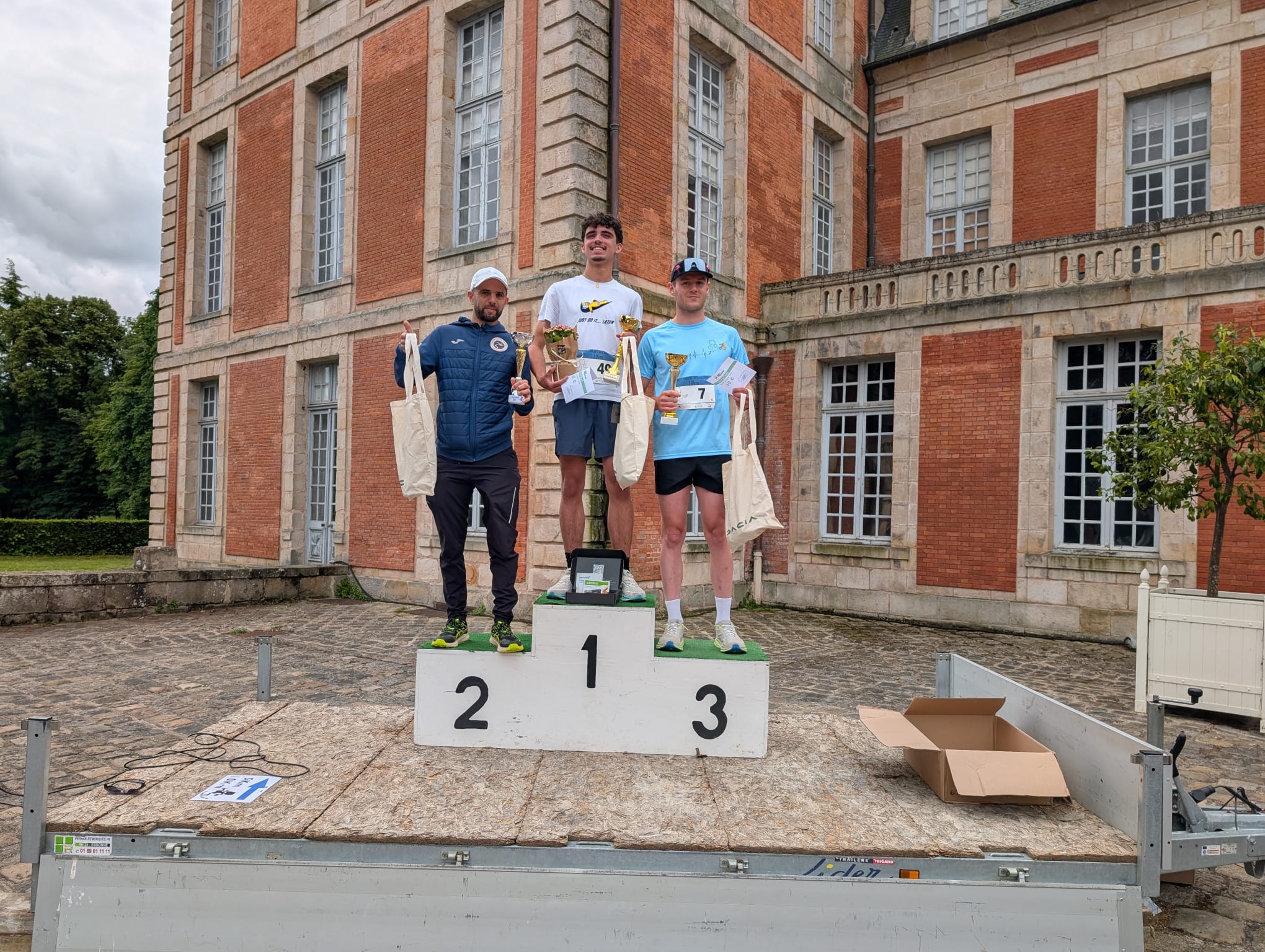 WhatsApp Image 2025-06-07 at 12.28.22