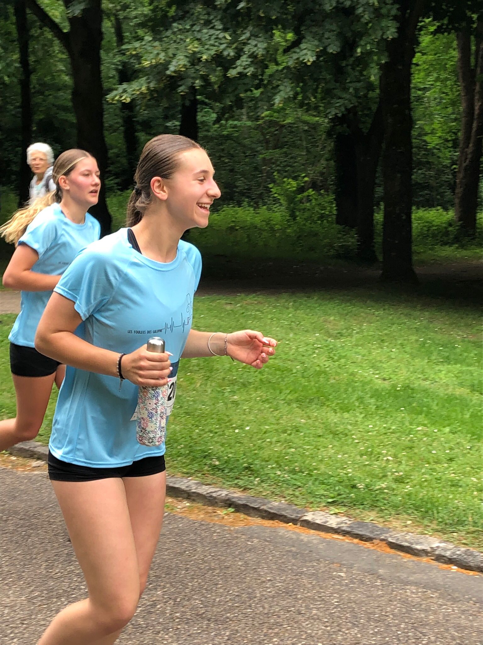 WhatsApp Image 2025-06-08 at 20.02.41