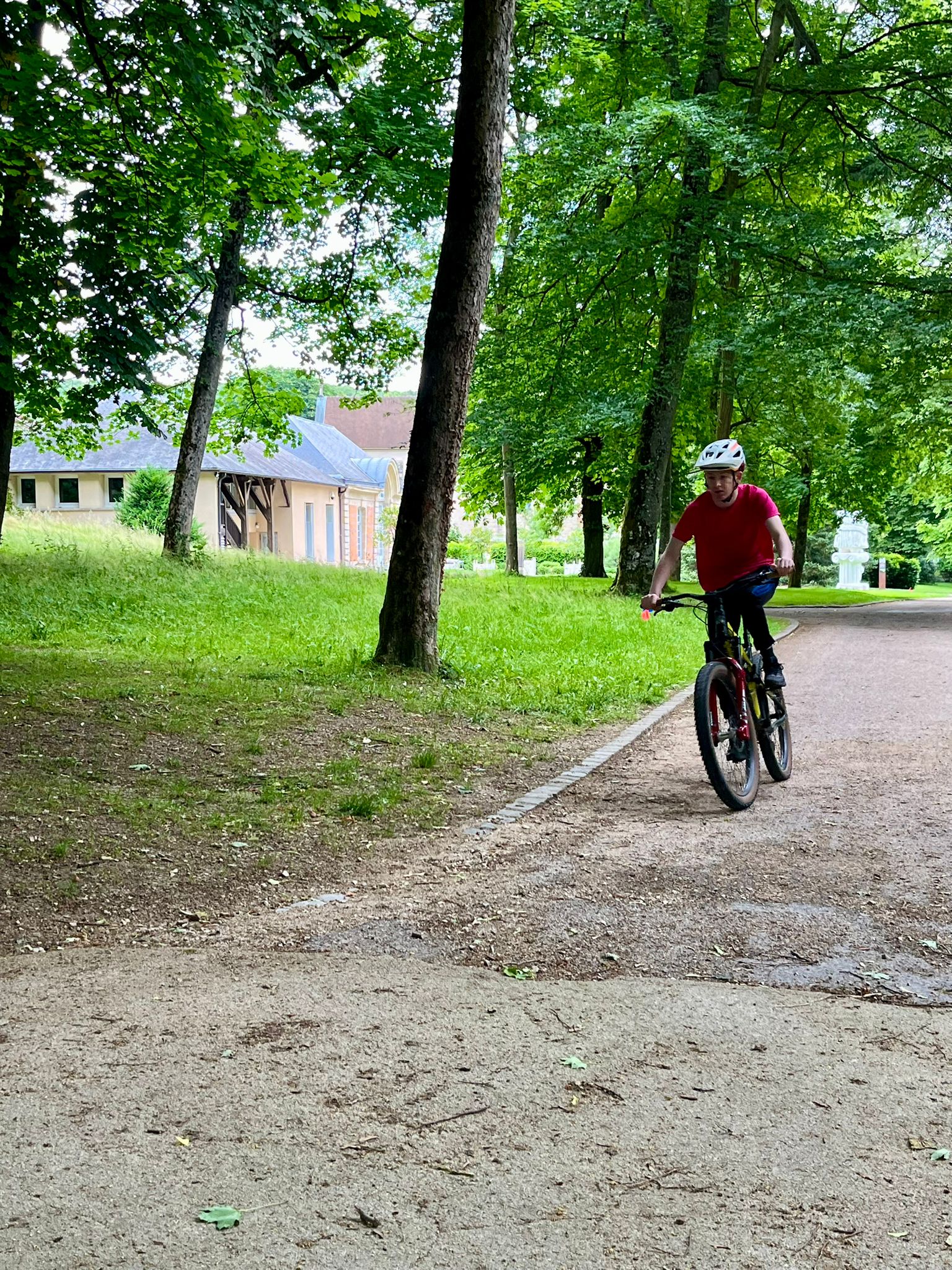 WhatsApp Image 2025-06-08 at 20.09.42 (4)